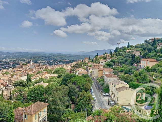 Appartement F2 à louer - 2 pièces - 53.77 m2 - GRASSE - 06 - PROVENCE-ALPES-COTE-D-AZUR - Century 21 Moulin De Brun